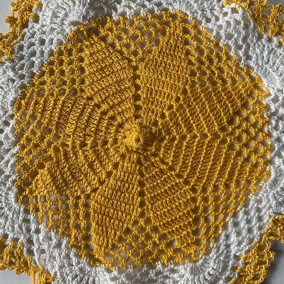 Vintage Handmade Yellow and White Doily 7 1/4” - Picture 2 of 5